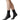 Swedish Stockings Billy svarta ankelstrumpor på ett par ben, Strumporna är i veganskt material och har en ribbad textur och en bred mudd.